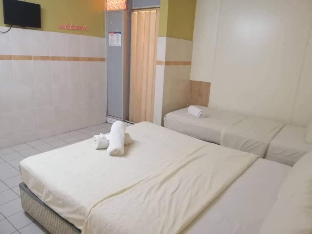 White Hotel Malacca Екстер'єр фото